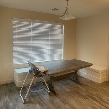 Signature Kitchen & Bath Remodeling - a dining room with a table and chairs - Kitchen & Bath Near Me - Tempe, Arizona