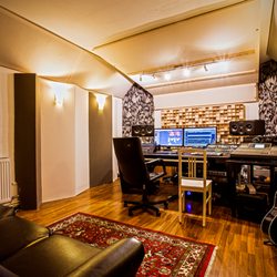 Diamond Precision Studio