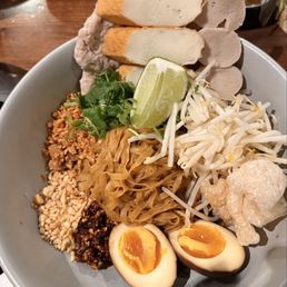 Street Noodles