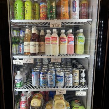 Shinbashi 72 - Teas, yogurt drinks and roll cakes! - Japanese Near Me - New York, New York