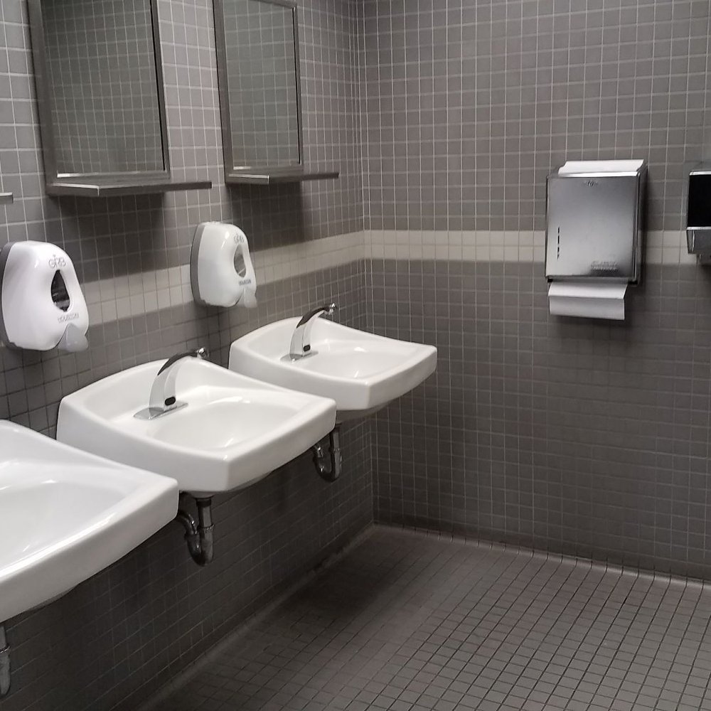 George R Brown Convention Center - Rrstroom sinks - Shopping Centers Near Me - Houston, Texas