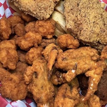 Captain Mc's Seafood - The Ultimate Combo Meal - Seafood Near Me - Houston, Texas
