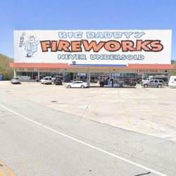 Big Daddy's Fireworks - Front