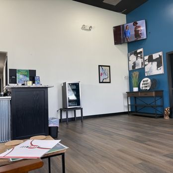 TMT Automotive South Bend - Service desk - Auto Repair Near Me - South Bend, Indiana TMT Automotive South Bend - Service desk - Auto Repair Near Me - South Bend, Indiana