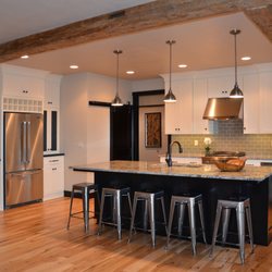 Van's Lumber & Custom Builders