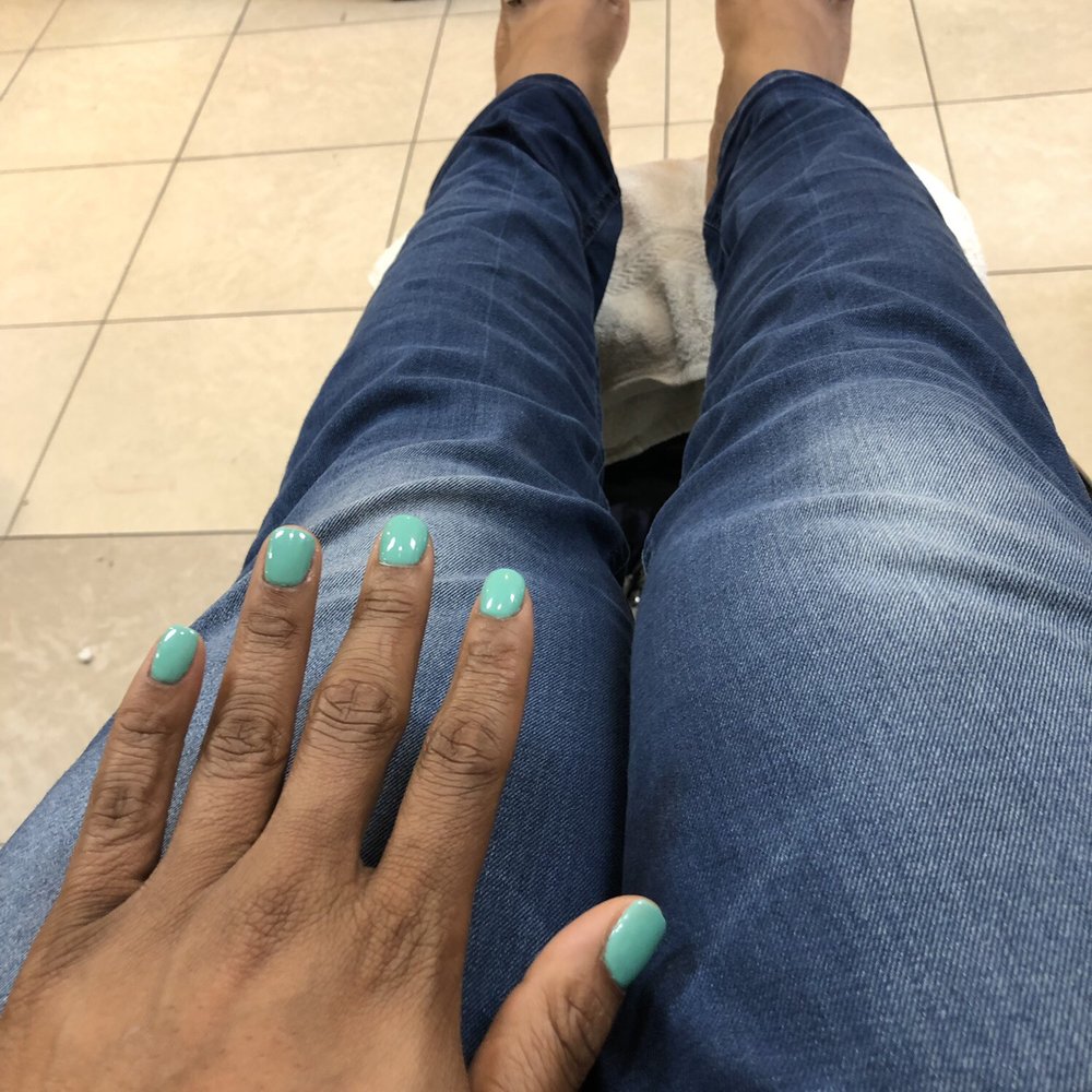 Hollywood Nails - Nail Salons Near Me - Reno, Nevada Hollywood Nails - Nail Salons Near Me - Reno, Nevada