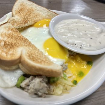Dakota Diner - Cowboy Omelette with country gravy on the side - Diners Near Me - Dickinson, North Dakota