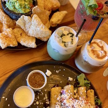 Pradera Brunch - Breakfast & Brunch Near Me - Costa Mesa, California