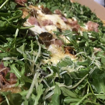 Bellatrino Pizzeria - 16" Pancetta & Fig pizza - this pizza stole the show. I want everyone and their mom to try this pizza! - Pizza Near Me - Dallas, Texas Bellatrino Pizzeria - 16" Pancetta & Fig pizza - this pizza stole the show. I want everyone and their mom to try this pizza! - Pizza Near Me - Dallas, Texas