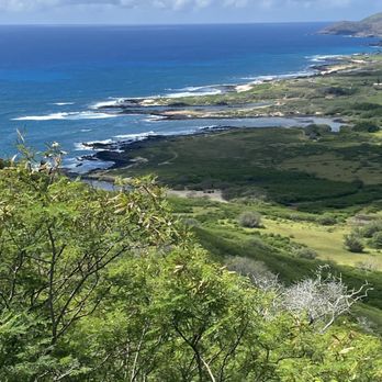 Makapu'u Point Lighthouse Trail - Hiking Near Me - Honolulu, Hawaii