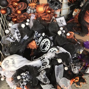 Michaels - Halloween Merchandise - Arts & Crafts Near Me - Woodbridge, Ontario