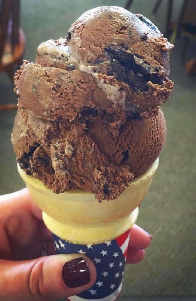 Social spots from Hartzler Family Dairy