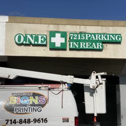 Wholesale Signs and Printing