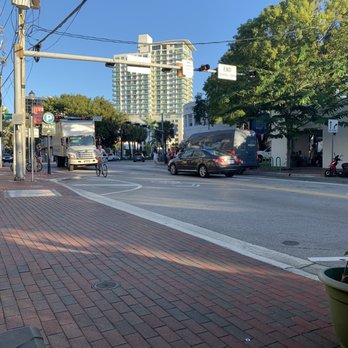 Jaguar Restaurant - Coconut Grove - Outside dining view - Latin American Near Me - Miami, Florida