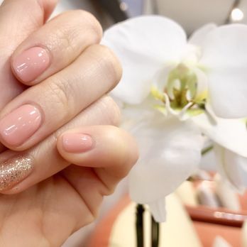 Lilypad Spa - Nail Salons Near Me - San Francisco, California