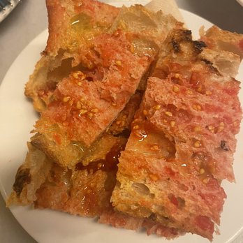 La Bodegueta Provença - Pan con tomato - Tapas Bars Near Me - Barcelona, B La Bodegueta Provença - Pan con tomato - Tapas Bars Near Me - Barcelona, B