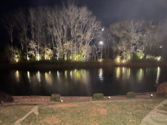 River's Bend by null