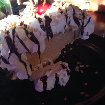Szabo's - OMG, the Mud Pie was huge and very good - Seafood Near Me - Newport, Oregon Szabo's - OMG, the Mud Pie was huge and very good - Seafood Near Me - Newport, Oregon