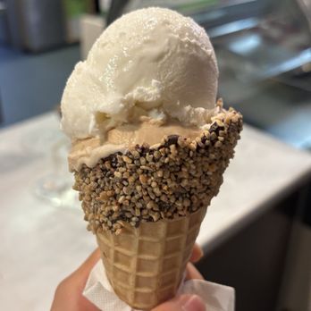La Copa Loca Gelato - Coconut and hazelnut in a hazelnut crunch cone - Ice Cream & Frozen Yogurt Near Me - San Francisco, California La Copa Loca Gelato - Coconut and hazelnut in a hazelnut crunch cone - Ice Cream & Frozen Yogurt Near Me - San Francisco, California