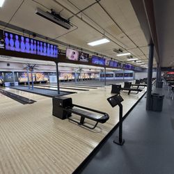 Emerald Lanes