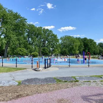 Seneca Lake State Park - Spray pad - Parks Near Me - Geneva, New York