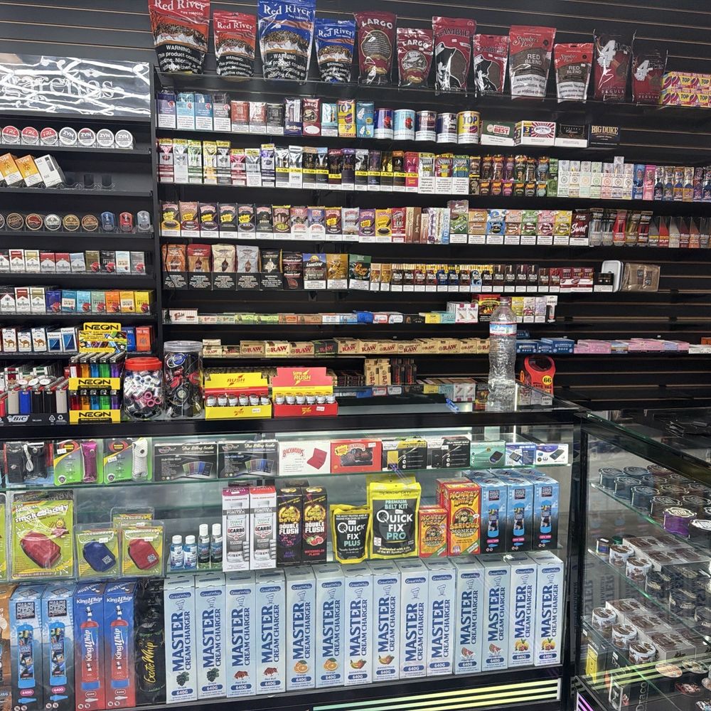 elfbar nachfüll pod läuft aus Cloud 9 Vape & Smoke Shop main image 0