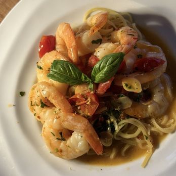 The Veranda Trattoria - Shrimp scampi - Italian Near Me - Virginia Beach, Virginia The Veranda Trattoria - Shrimp scampi - Italian Near Me - Virginia Beach, Virginia