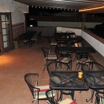 the Eldo - Nice outdoor patio area. - Sports Bars Near Me - Long Beach, California