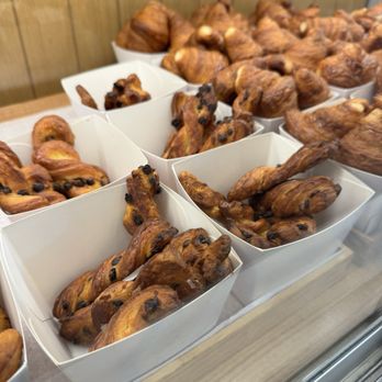 Paris Baguette - Coffee & Tea Near Me - Milpitas, California Paris Baguette - Coffee & Tea Near Me - Milpitas, California