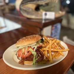 Swamp Monster Restaurant - Bacon cheeseburger with grilled onions