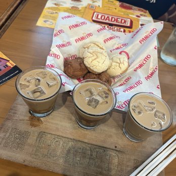 Loaded Cafe Restaurants Lawndale - Coffee trio and conchitas - Burgers Near Me - Lawndale, California