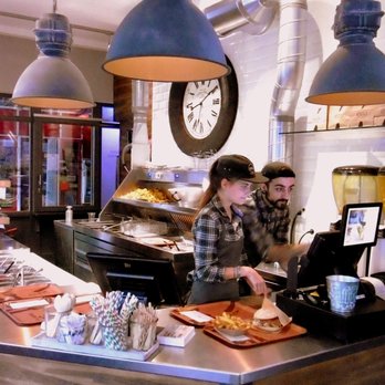 Voodies - Order at the counter - Vegan Near Me - Vienna, 9