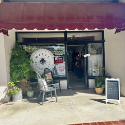 Exterior photo of Miele Apothecary - Tehachapi , California Exterior photo of Miele Apothecary - Tehachapi , California