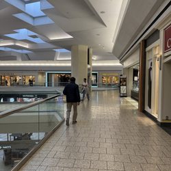 Fair Oaks Mall