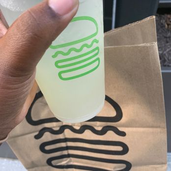 Shake Shack Ballston - Fast Food Near Me - Arlington, Virginia