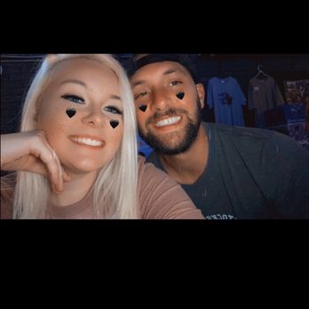 Nikis Quick Six - Me and my babe - Bars Near Me - Vandergrift, Pennsylvania