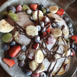 Lilly's Lunchroom - Nutella Pancakes with fresh Fruits
