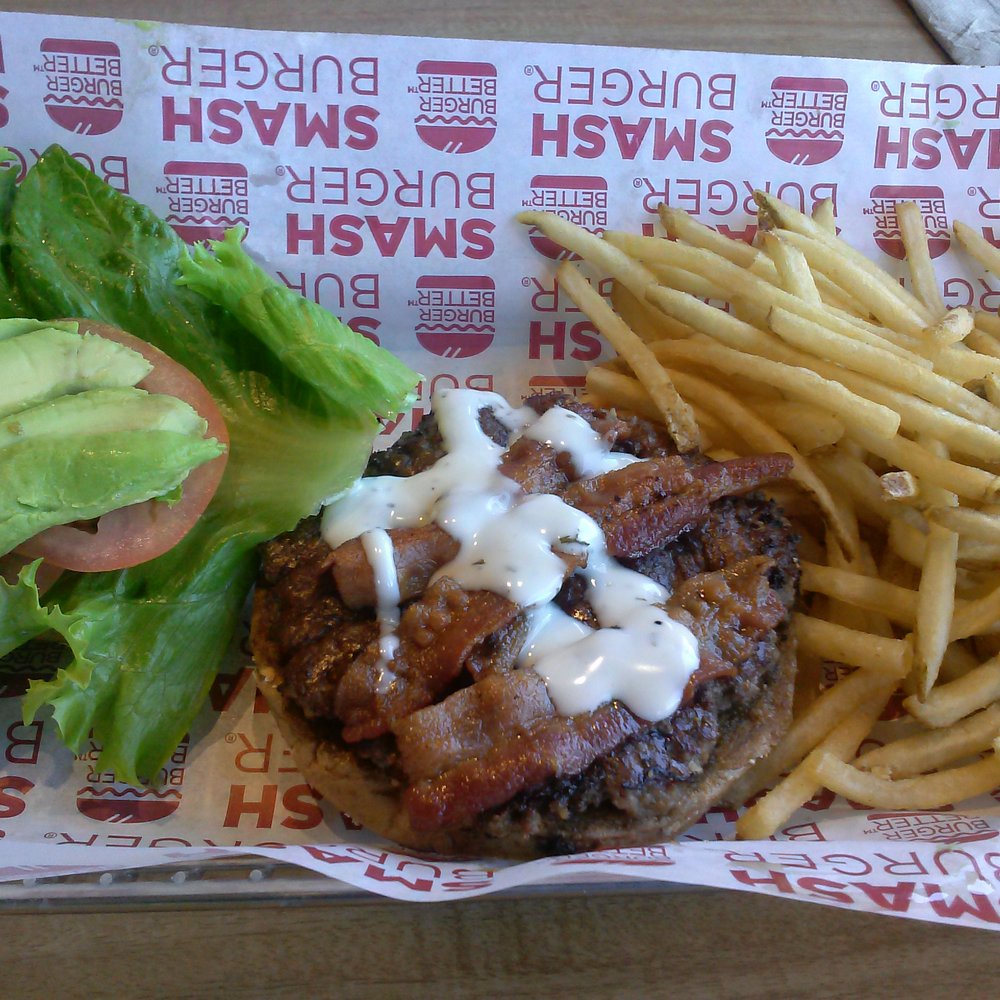 Smashburger - Avocado club - Burgers Near Me - Southington, Connecticut