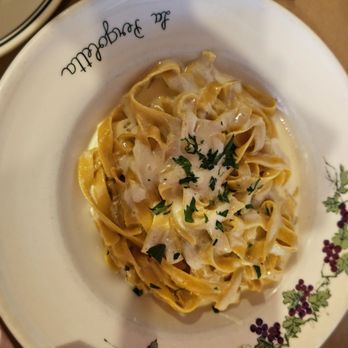 La Pergoletta - Italian Near Me - Los Angeles, California La Pergoletta - Italian Near Me - Los Angeles, California