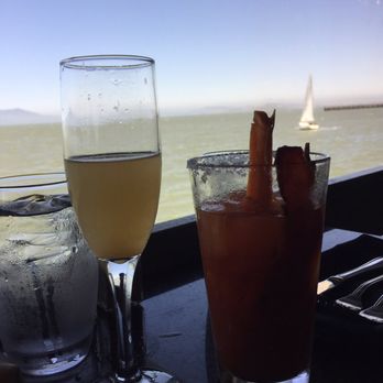 Skates On The Bay - Grapefruit mimosa, Bloody Mary bar and a fabulous view as always. - Seafood Near Me - Berkeley, California