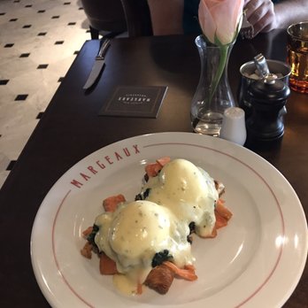 Brass Tack - Smoked salmon Benedict - American Near Me - Chicago, Illinois Brass Tack - Smoked salmon Benedict - American Near Me - Chicago, Illinois