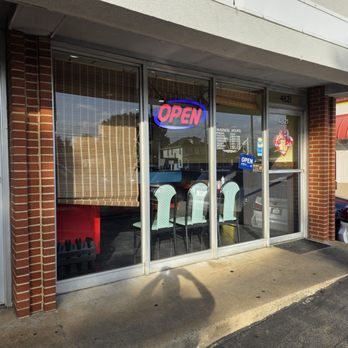 China Wok - The entrance to the restaurant with it bright red OPEN sign. - Chinese Near Me - Roanoke, Virginia