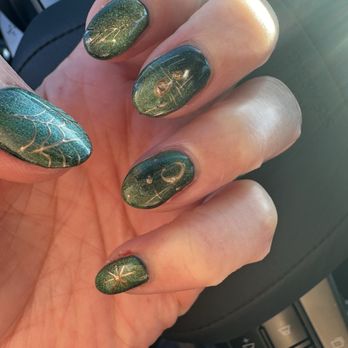 Sparkle Nails n Spa - Nail Salons Near Me - Vista, California