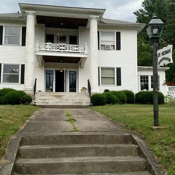 Hickman Chiropractic - Chiropractors Near Me - Manchester, New Hampshire