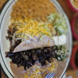 Humberto's Mexican Food - Chili relleno crunchy taco and cabeza beans and rice.