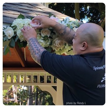 Spinning Web Florist - Florists Near Me - Honolulu, Hawaii Spinning Web Florist - Florists Near Me - Honolulu, Hawaii