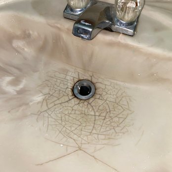 Vagabond Inn - Sink - Hotels Near Me - Hemet, California Vagabond Inn - Sink - Hotels Near Me - Hemet, California