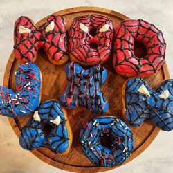 Moon Donuts - Happy birthday JAXON