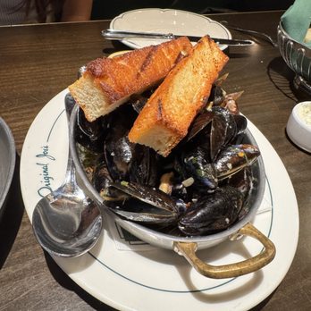 Original Joe's - Steamed Mussels - Italian Near Me - Walnut Creek, California