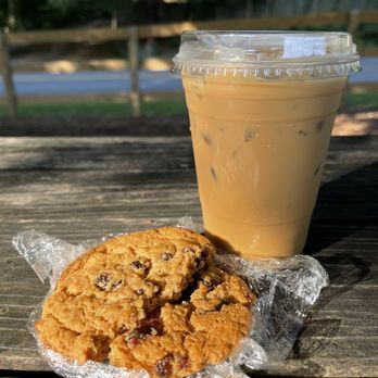 Pruett's Market - Latte and Oatmeal Raisin Cookie - Grocery Near Me - Signal Mountain, Tennessee Pruett's Market - Latte and Oatmeal Raisin Cookie - Grocery Near Me - Signal Mountain, Tennessee